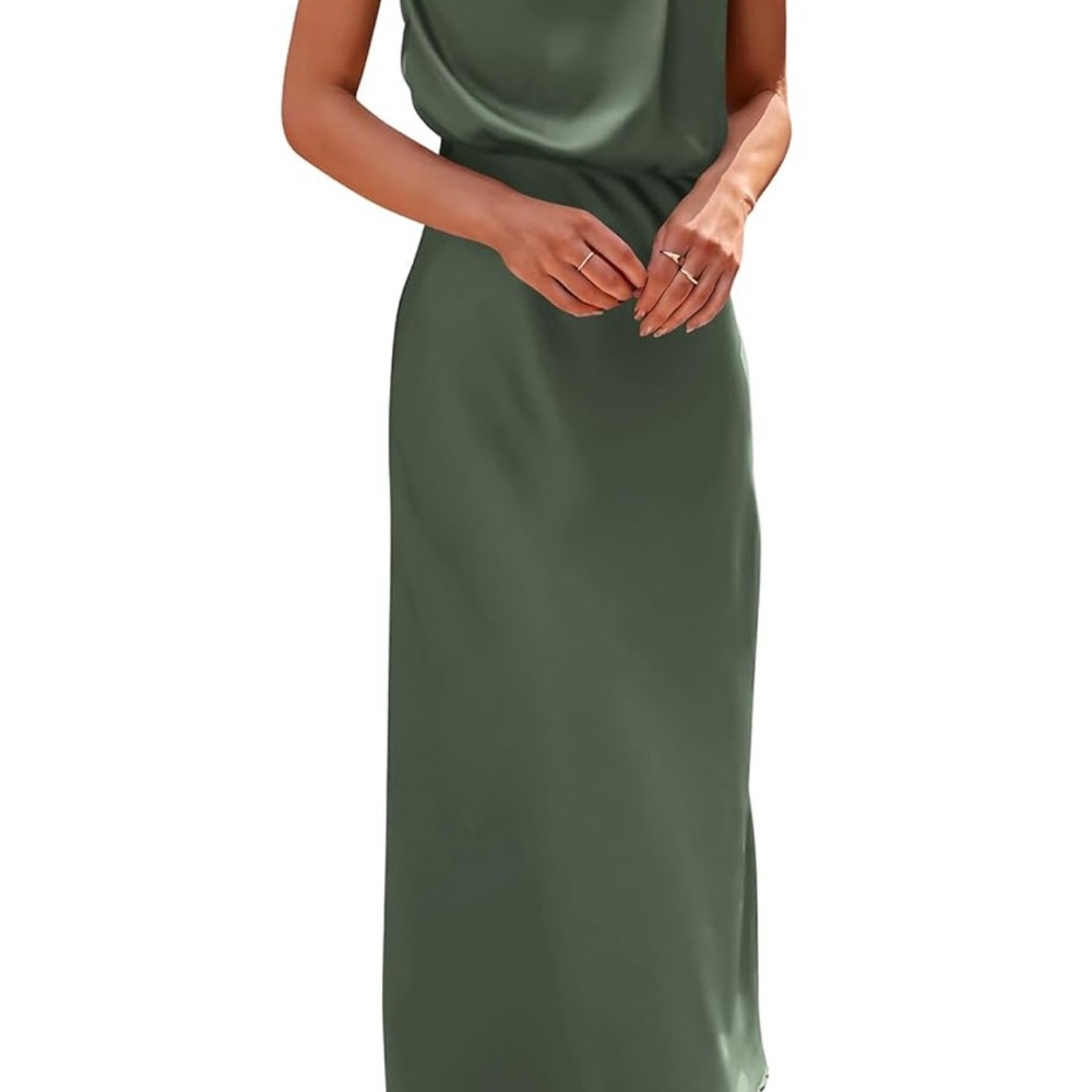 🐉 HOST PICK 🐉Elegant Green Sleeveless Dress - Picture 5 of 13